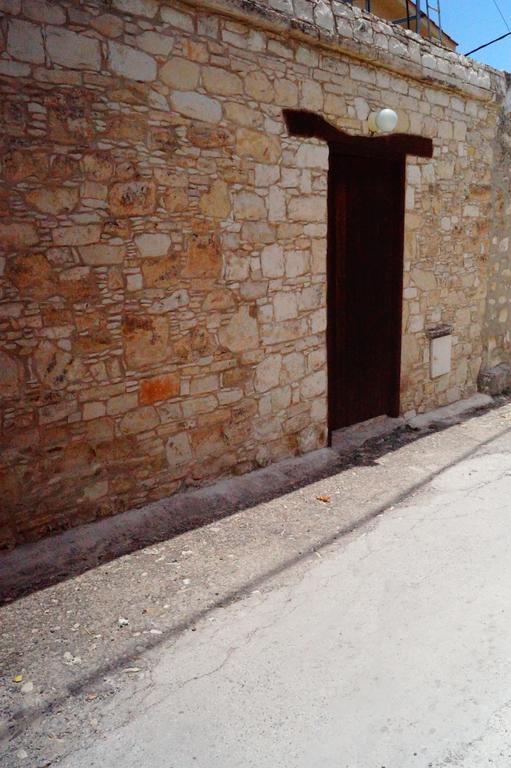 Vila Makrinari Tis Pano Geitonias Salamiou Exteriér fotografie